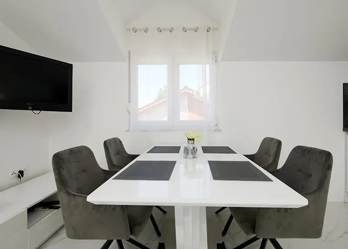 Διαμέρισμα Fratelli Τρογκίρ