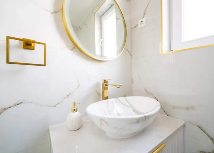 Fratelli 特罗吉尔